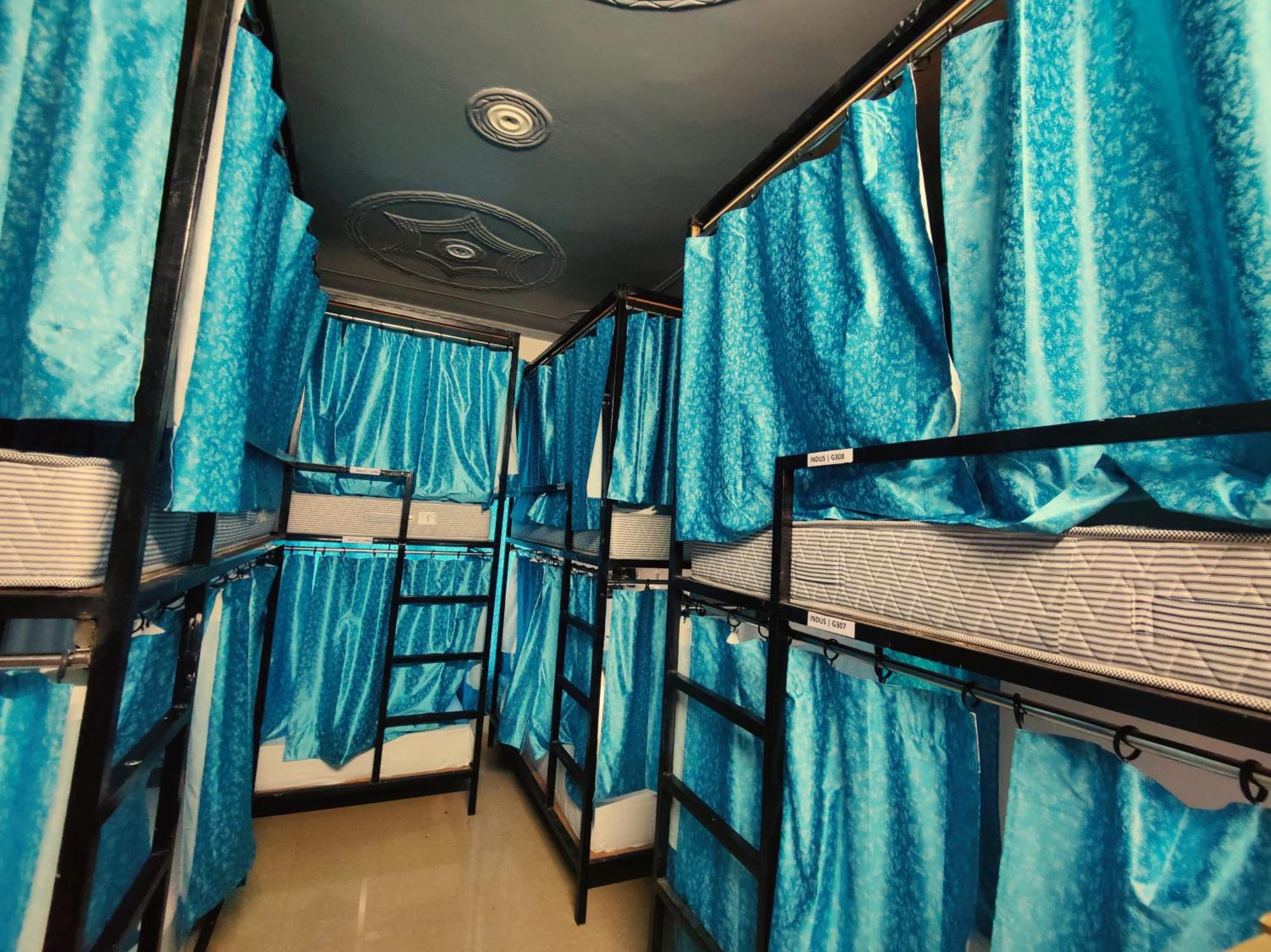 Hostel Hoztel Jollygrrant Doon Rāni Pokhri Exterior foto