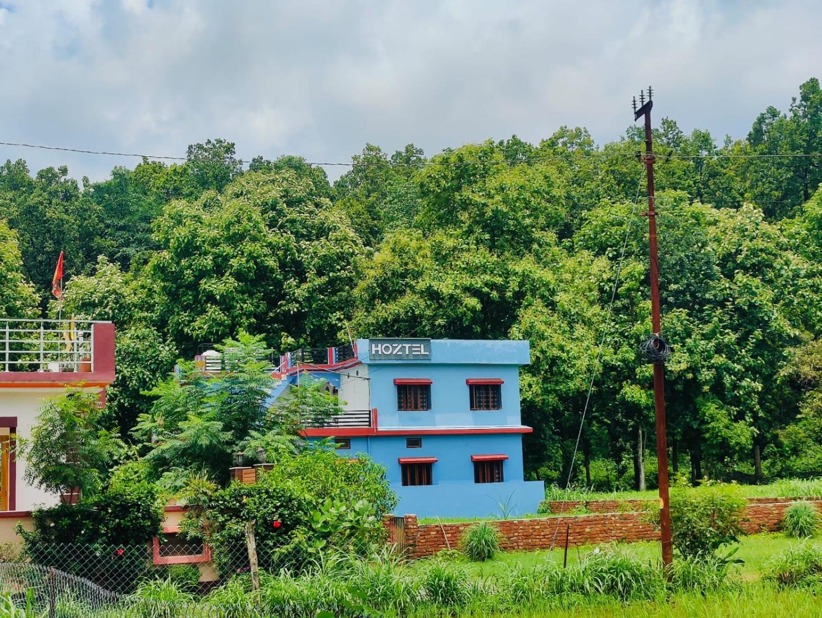 Hostel Hoztel Jollygrrant Doon Rāni Pokhri Exterior foto